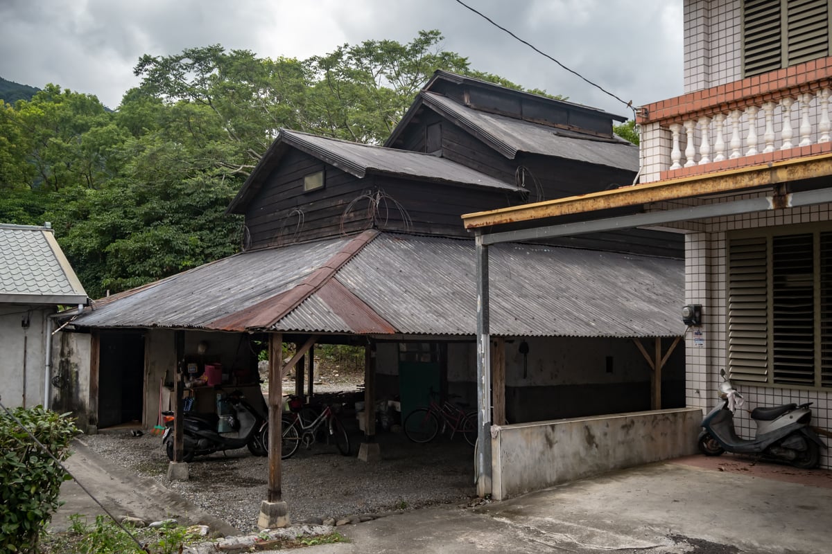 Zhong Family Tobacco Barn, Nanhua Village (南華村鍾家菸樓)
