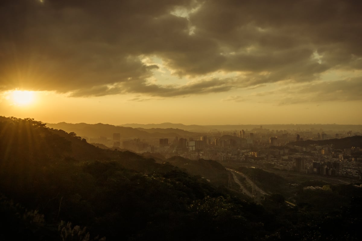 Maokong sunset in February