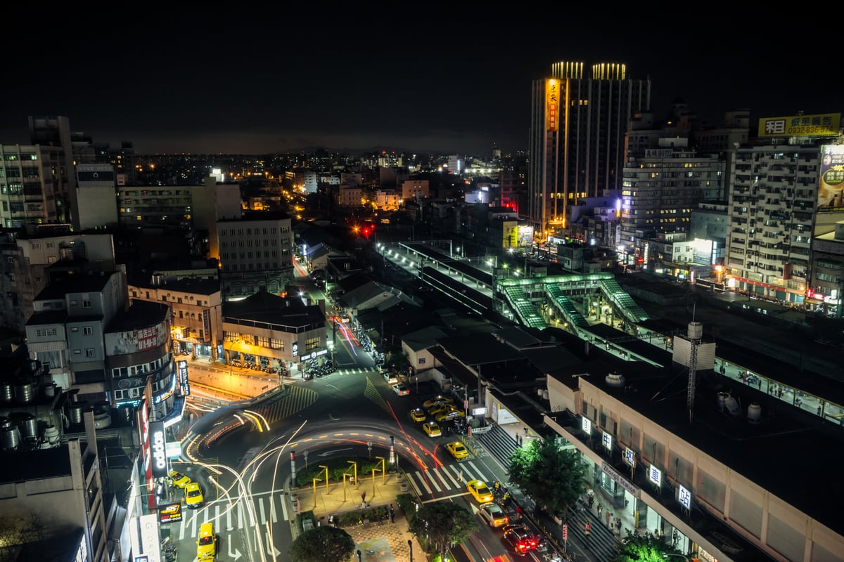 Zhongli Station at night