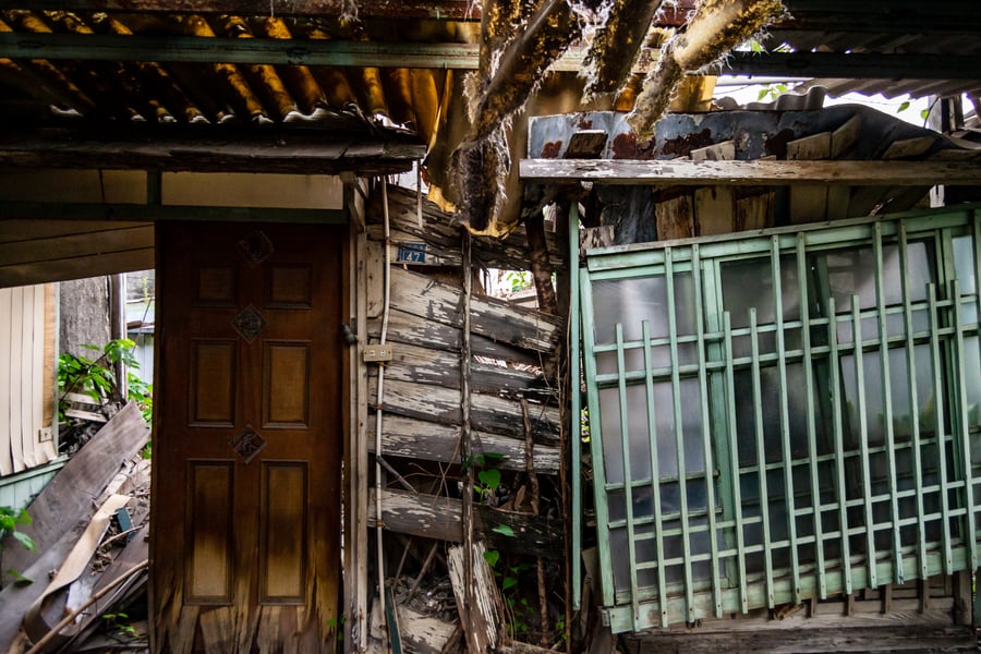 Coming Undone in Yuanlin