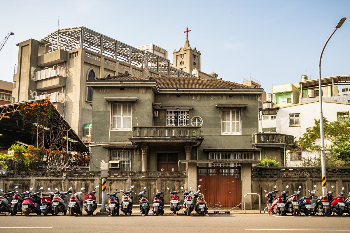 Hsinchu Hsu Chen-chien Residence (新竹許振乾舊宅)