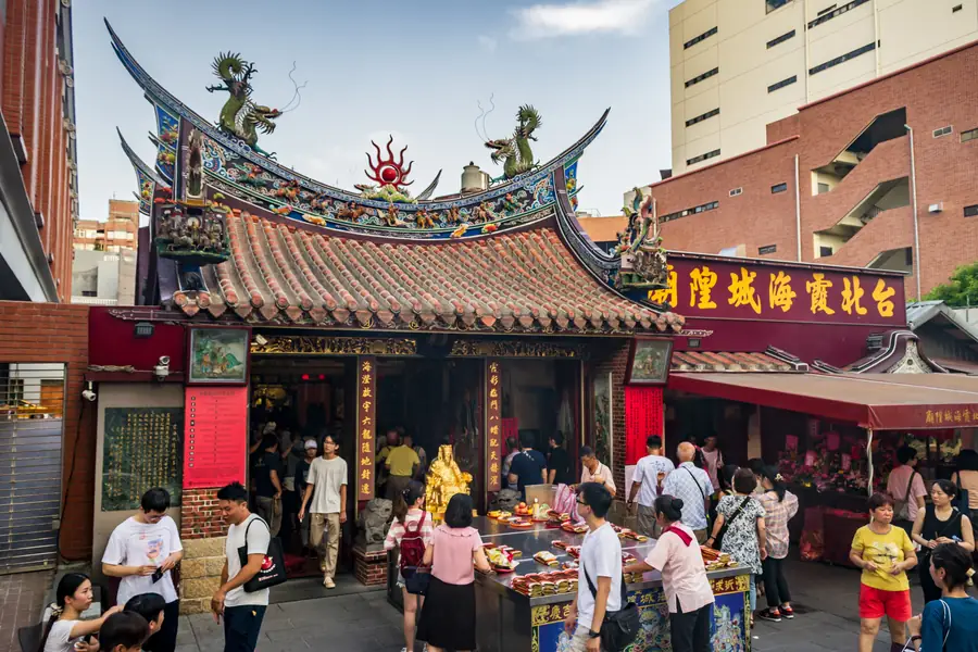 Xiahai Chenghuang Temple