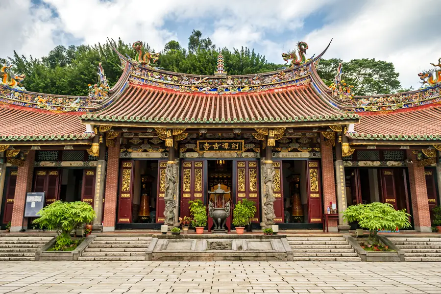 Jiantan Temple