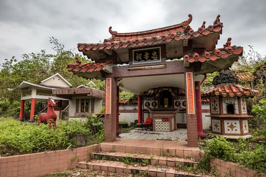 Dongshan Wanshan Zhongxiao Temple
